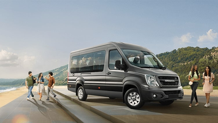 maharaja 9 seater tempo traveller